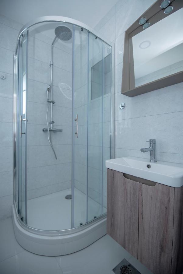 Apartman Arijana トレビニエ エクステリア 写真